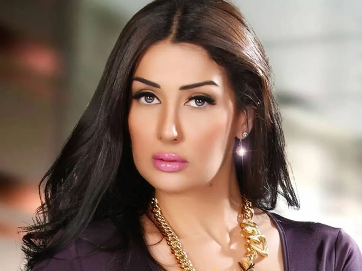 من هي غادة عبد الرازق ومن أبنتها وزوجها الحالي