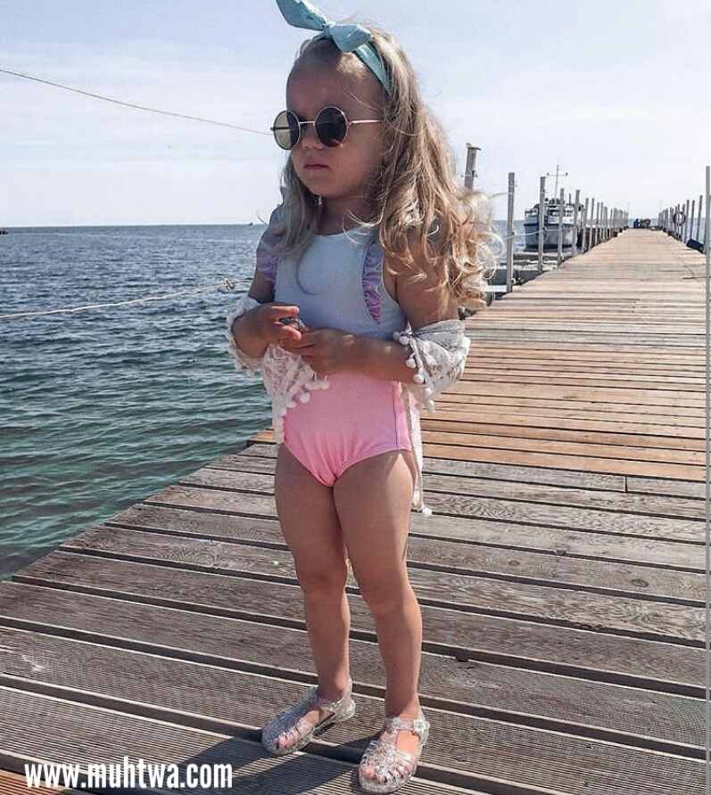 ملابس اطفال للبحر