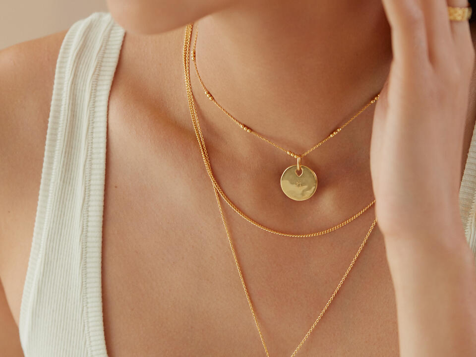 اشكال السلاسل الذهب الحديثة