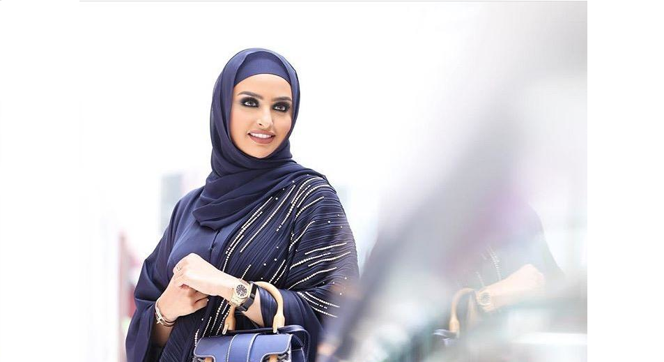 إسدالات محجبات حديثة وأنيقة 2025