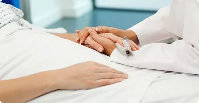 دعاء لشخص بيسوي عملية خطيرة