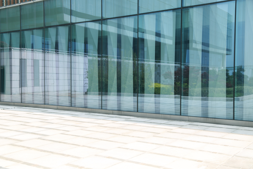 دراسة جدوى تصنيع وتركيب زجاج سيكوريت