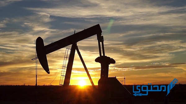 أكبر حقول النفط في اليابسة في العالم هو حقل