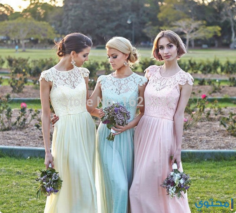 فساتين حرير