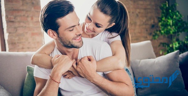 ماذا يحب الرجل في جسم المرأة حسب برجه