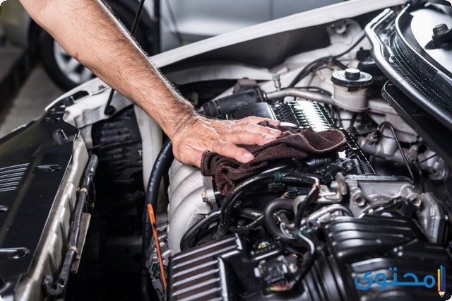 وجود صوت طقطقة في السيارة